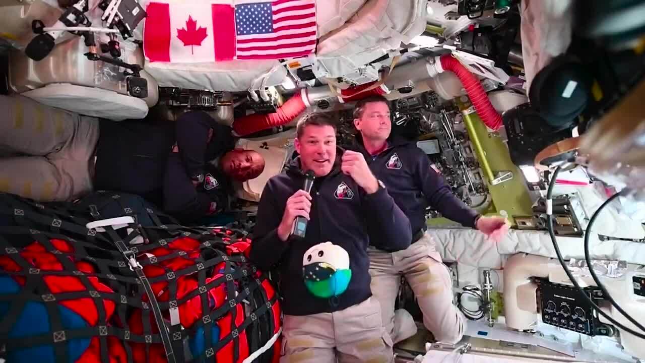 Thiết kế vật chỉ báo trọng lực Artemis II của cậu bé 8 tuổi