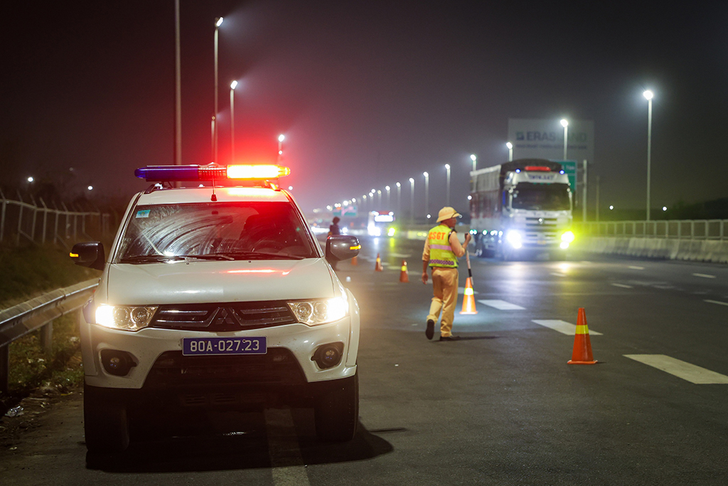 Phương pháp ngăn chặn vi phạm dừng đỗ sai quy định trên cao tốc năm 2026 - Ảnh 2.