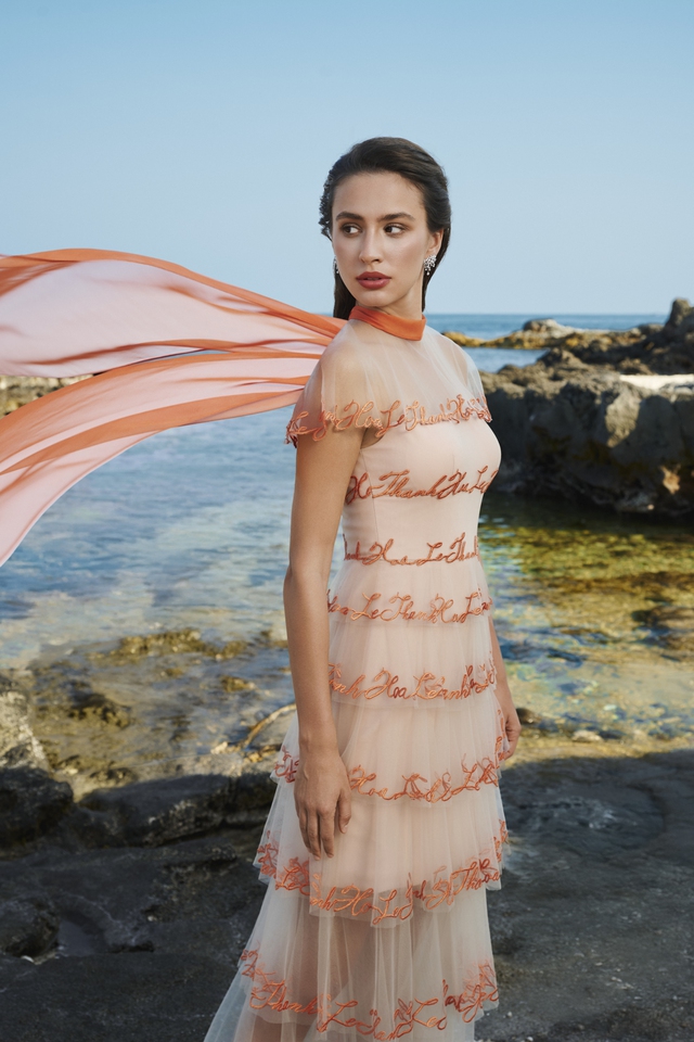 Váy loang màu tươi sáng dẫn dắt xu hướng thời trang resort 2026- Ảnh 6.