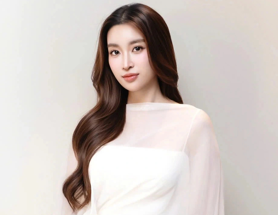 Mỹ nhân định bỏ thi hoa hậu lại đăng quang ngôi vị cao nhất: 26 tuổi gả vào hào môn, sống trong dinh thự trăm tỷ- Ảnh 1.