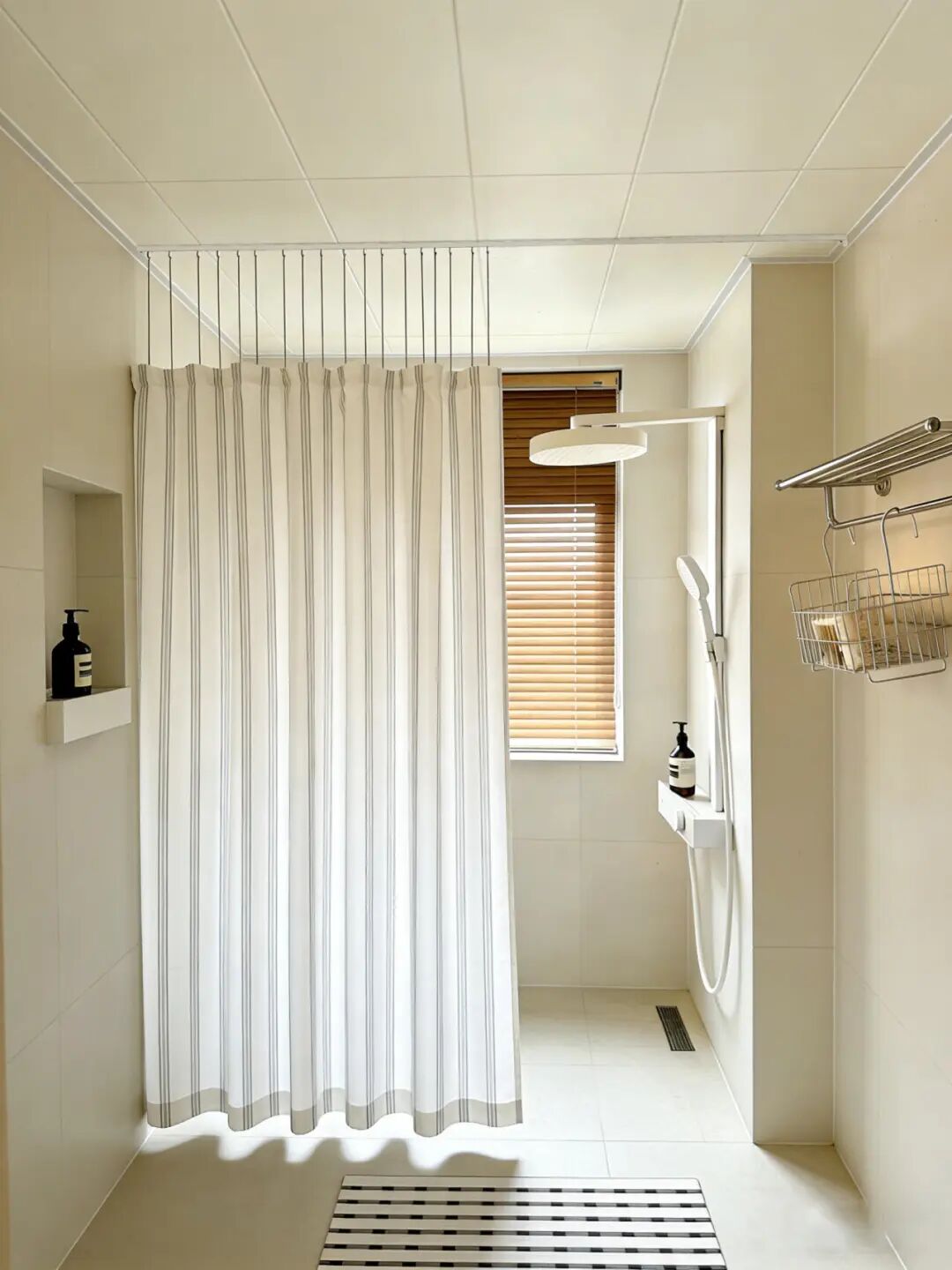 Tưởng hiện đại, ai ngờ phiền toái: 8 sai lầm thiết kế nội thất nhiều người gặp phải- Ảnh 1.