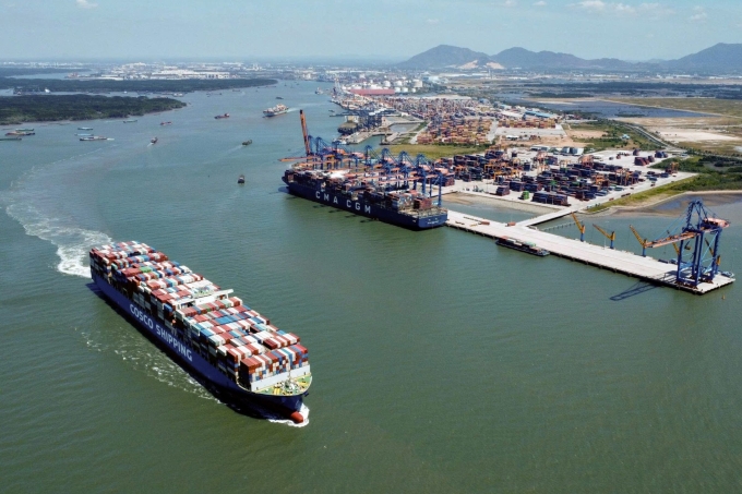 Cụm cảng Cái Mép - Thị Vải nhìn từ phía hạ lưu, ngày 15/8/2025. Ảnh: Trường Hà