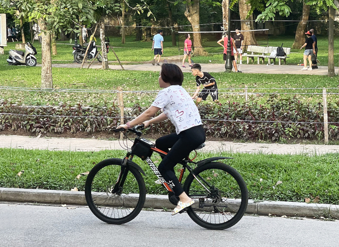 Đạp xe phù hợp với người tiền tiển đường mới bắt đầu tập luyện. Ảnh: Thùy Linh