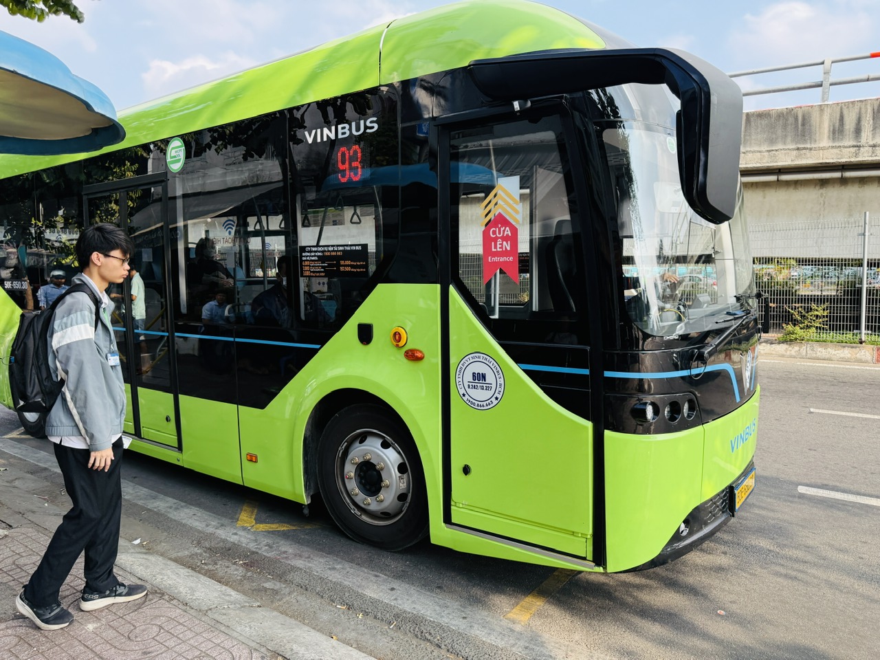 Ba phương án miễn phí xe buýt mà Sở Xây dựng TP.HCM đề xuất: Ưu tiên có lợi cho dân và minh bạch 1 miễn phí xe buýt - Ảnh 1.