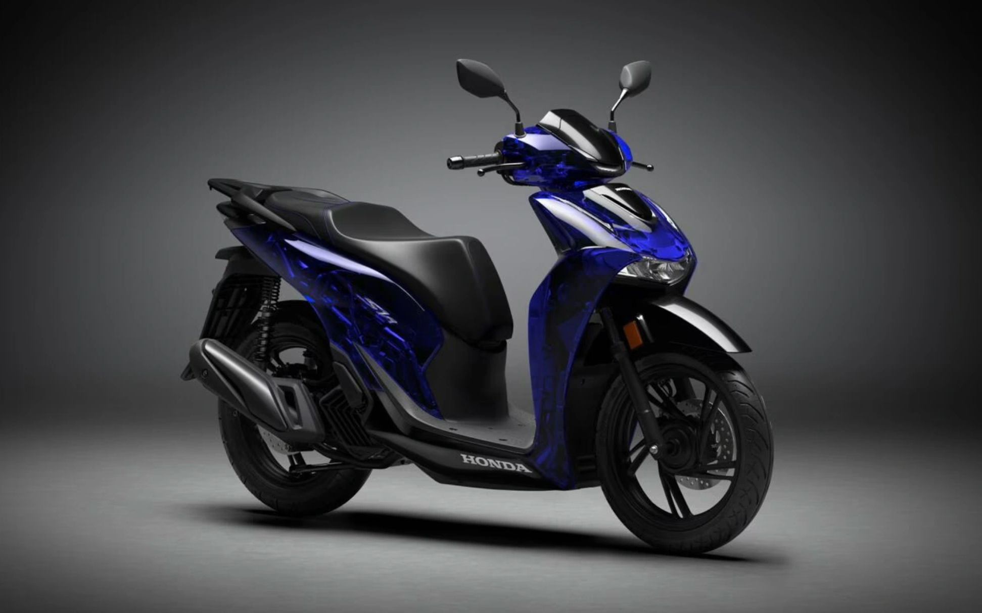 Phiên bản đặc biệt Honda SH Vetro Blue 2026 'Made in Italy' rục rịch về Việt Nam - Ảnh 1.