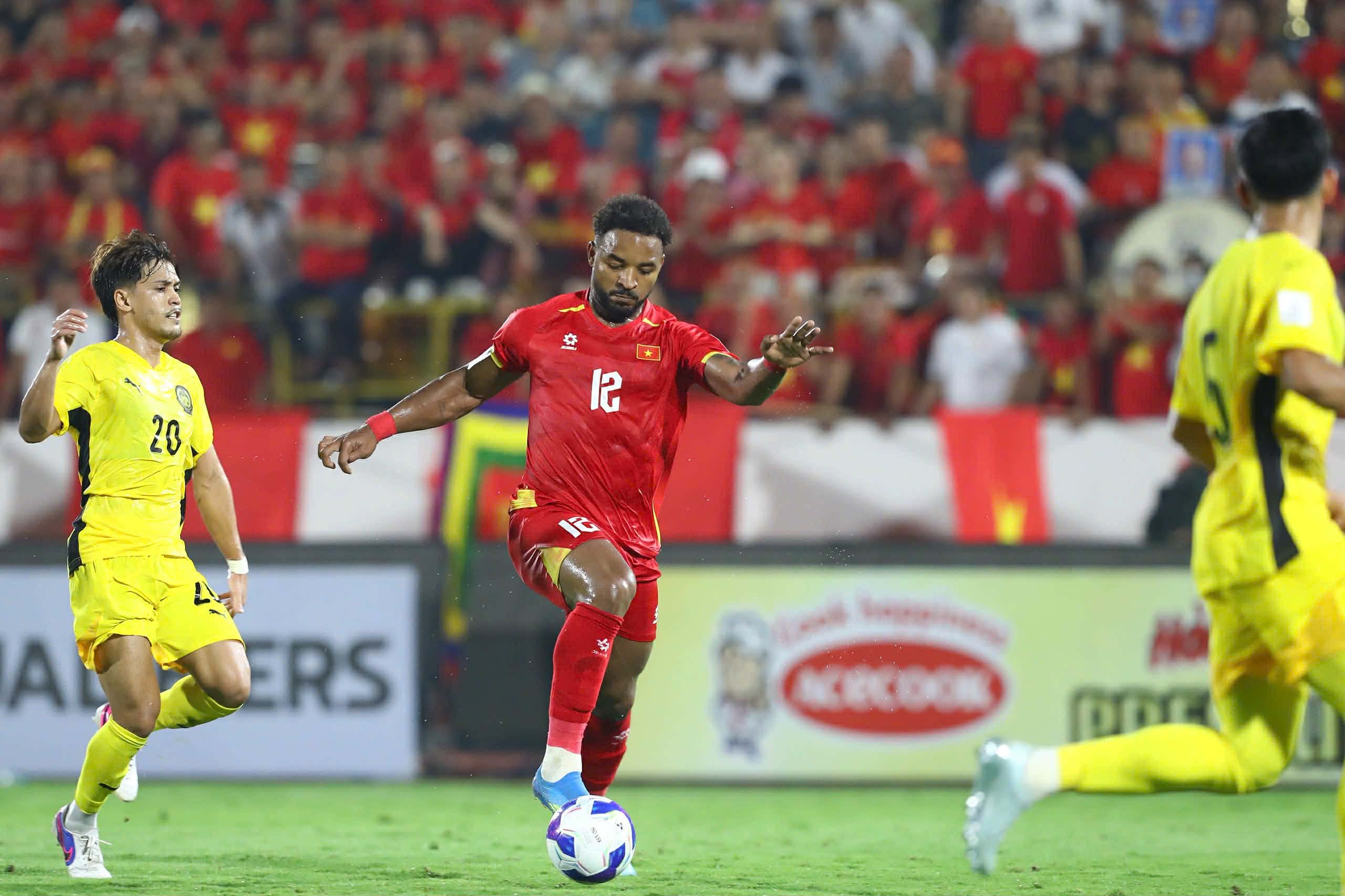 Báo Thái Lan cảnh báo một sự thật, đội tuyển Việt Nam cũng phải giật mình
- Ảnh 1.