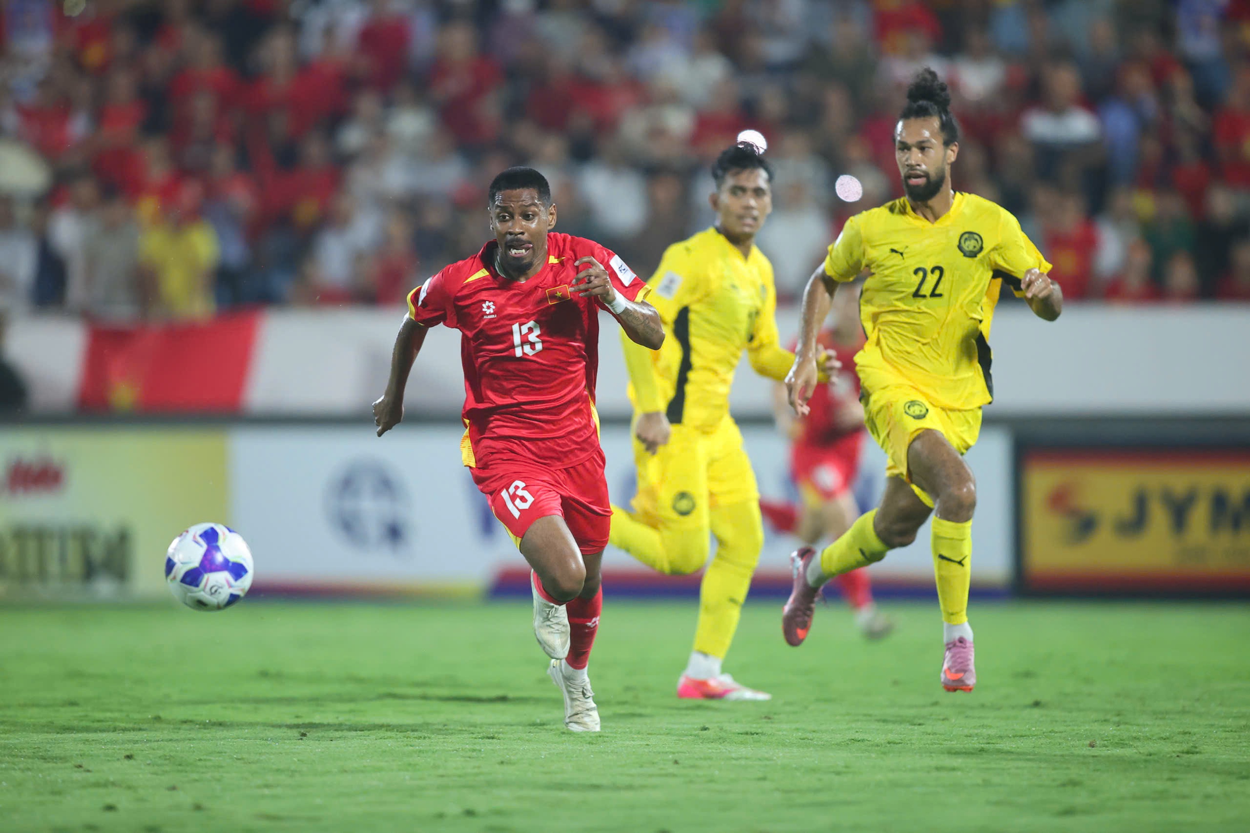 Báo chí Malaysia ngậm ngùi khi đội tuyển đứng hạng 138 FIFA sau trận thua Việt Nam- Ảnh 1. Báo chí Malaysia ngậm ngùi khi đội tuyển đứng hạng 138 FIFA sau trận thua Việt Nam- Ảnh 1.