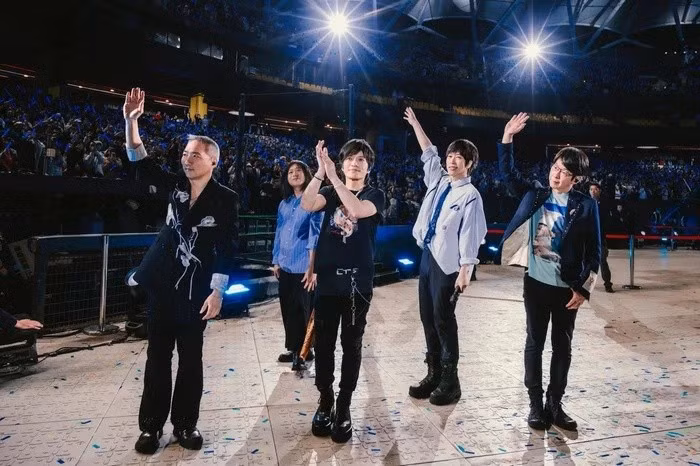 Bóc trần sân khấu live: Bao nhiêu % là hát thật- Ảnh 1.