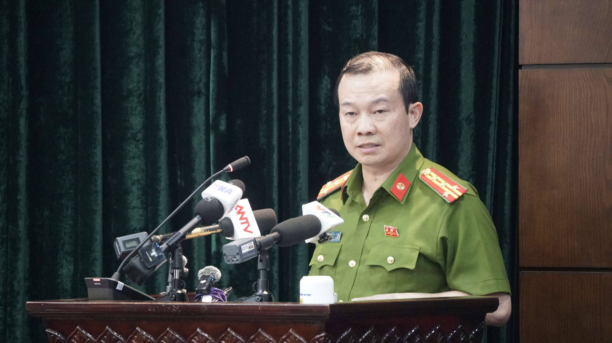 Bắt bốn cựu lãnh đạo Viện Pháp y tâm thần Trung ương- Ảnh 2. Bắt bốn cựu lãnh đạo Viện Pháp y tâm thần Trung ương- Ảnh 2.