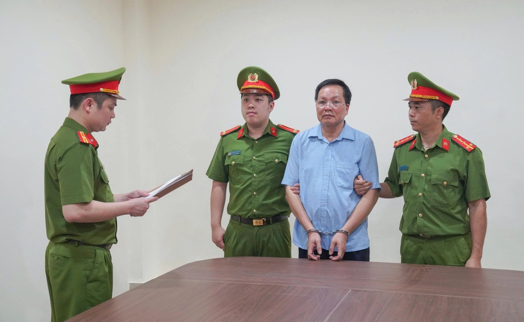 Bắt giám đốc, hiệu trưởng ăn chặn” trợ cấp của người tâm thần, khuyết tật - 1