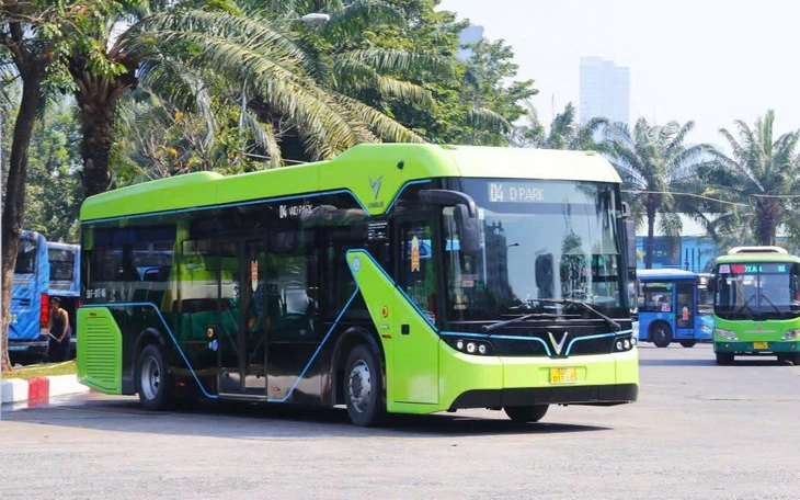 Miễn vé xe buýt là 'điều kiện cần', TP.HCM sẽ thêm chuyến, nâng chất lượng phục vụ - Ảnh 3.