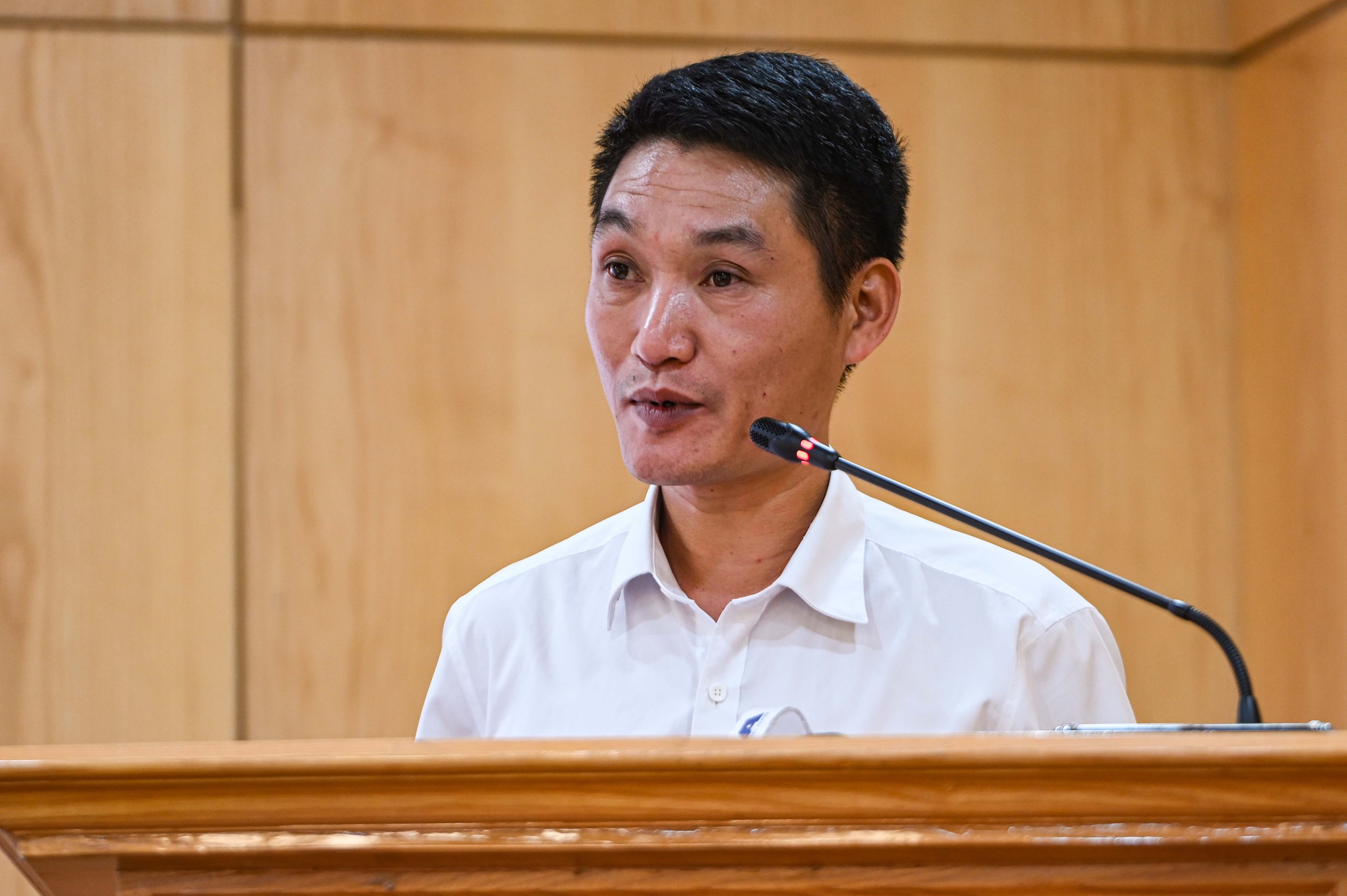 Bộ Công Thương lý giải vì sao giá xăng dầu điều chỉnh lúc nửa đêm - Ảnh 1.