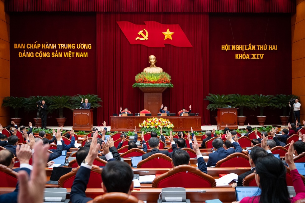 “Bốn kiên định” - 1