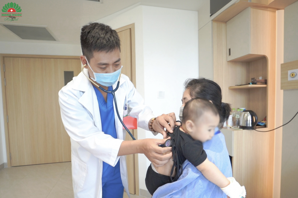 Cảnh báo tay chân miệng có thể tái nhiễm ngay khi trẻ mới khỏi bệnh - 1