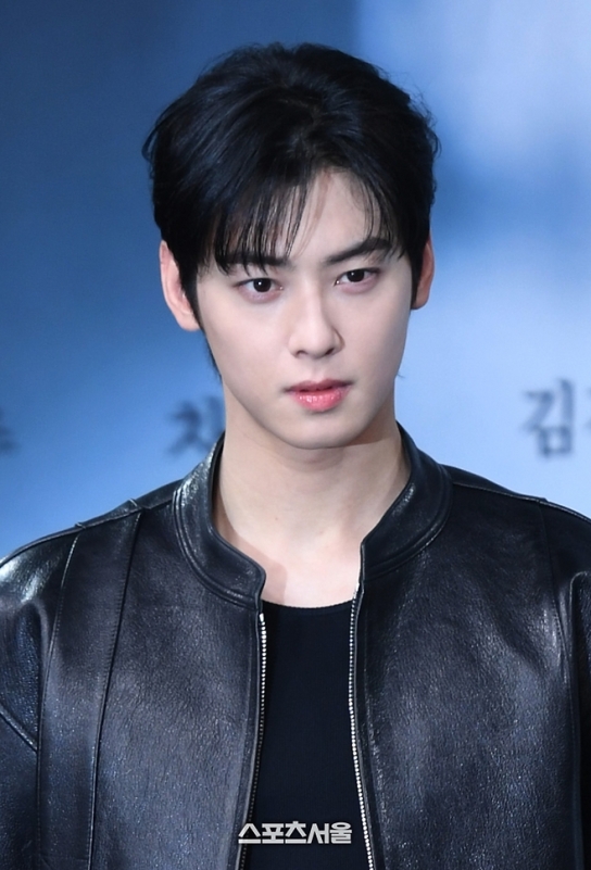 Cha Eun Woo khẳng định đã hợp tác đầy đủ với cơ quan chức năng và tôn trọng mọi quy trình pháp lý