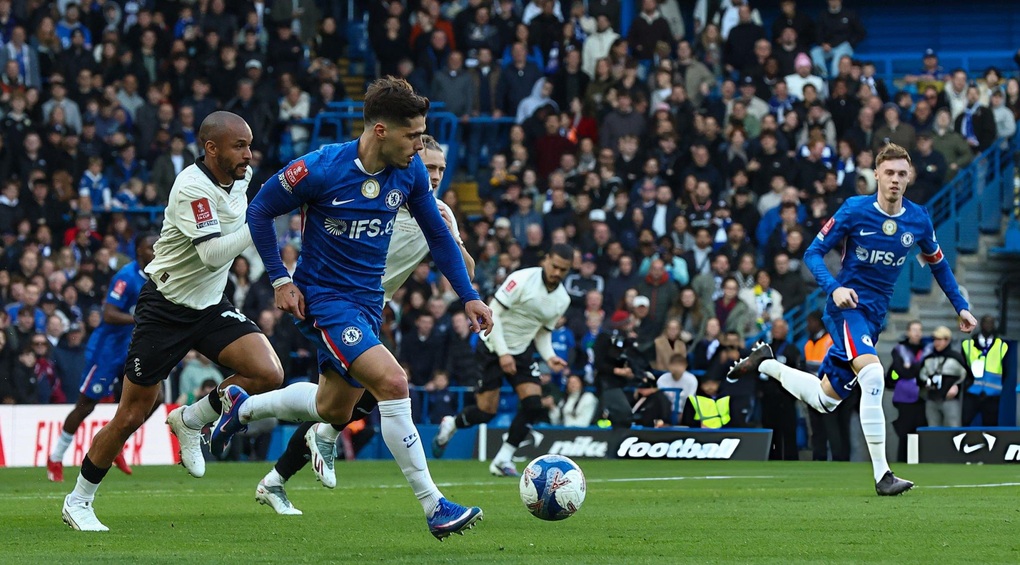 Chelsea vào bán kết, Arsenal ôm hận tại FA Cup - 1