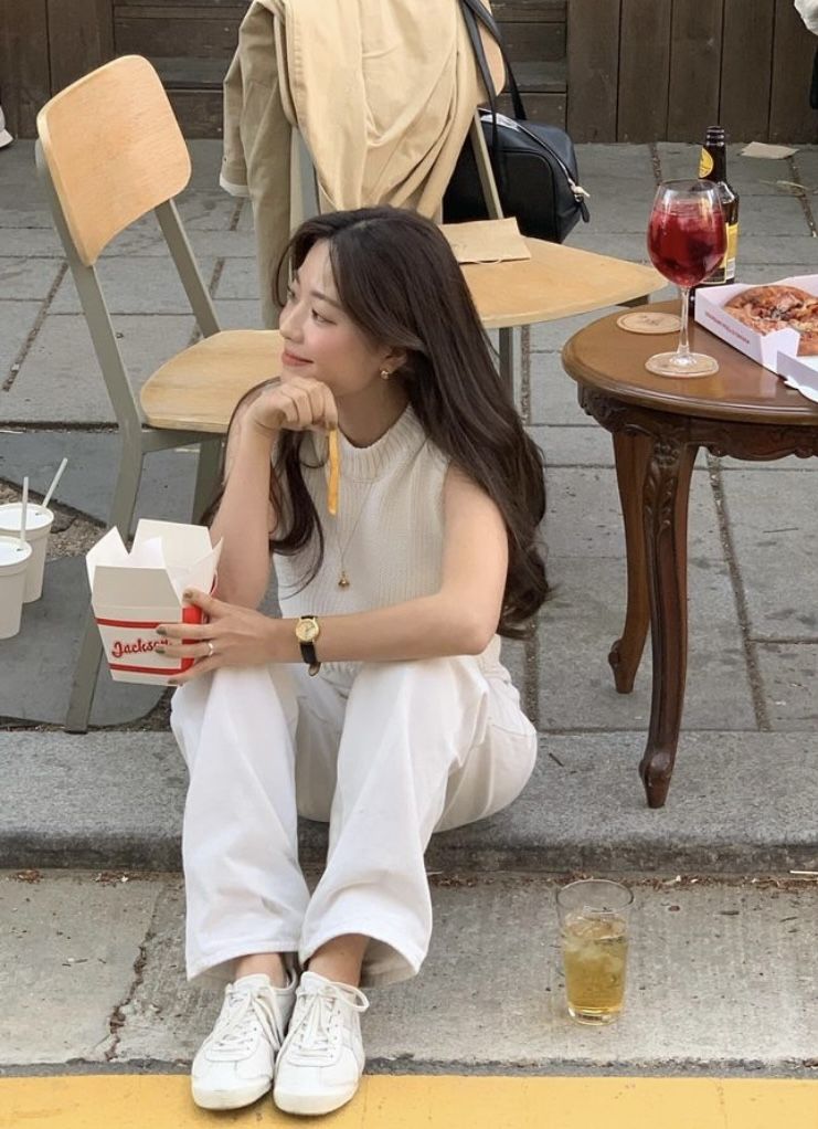 Thu nhập 15 triệu/tháng: Chia tiền thế nào khi cái gì cũng đắt, vàng cao mà lương vẫn đứng yên?- Ảnh 2.