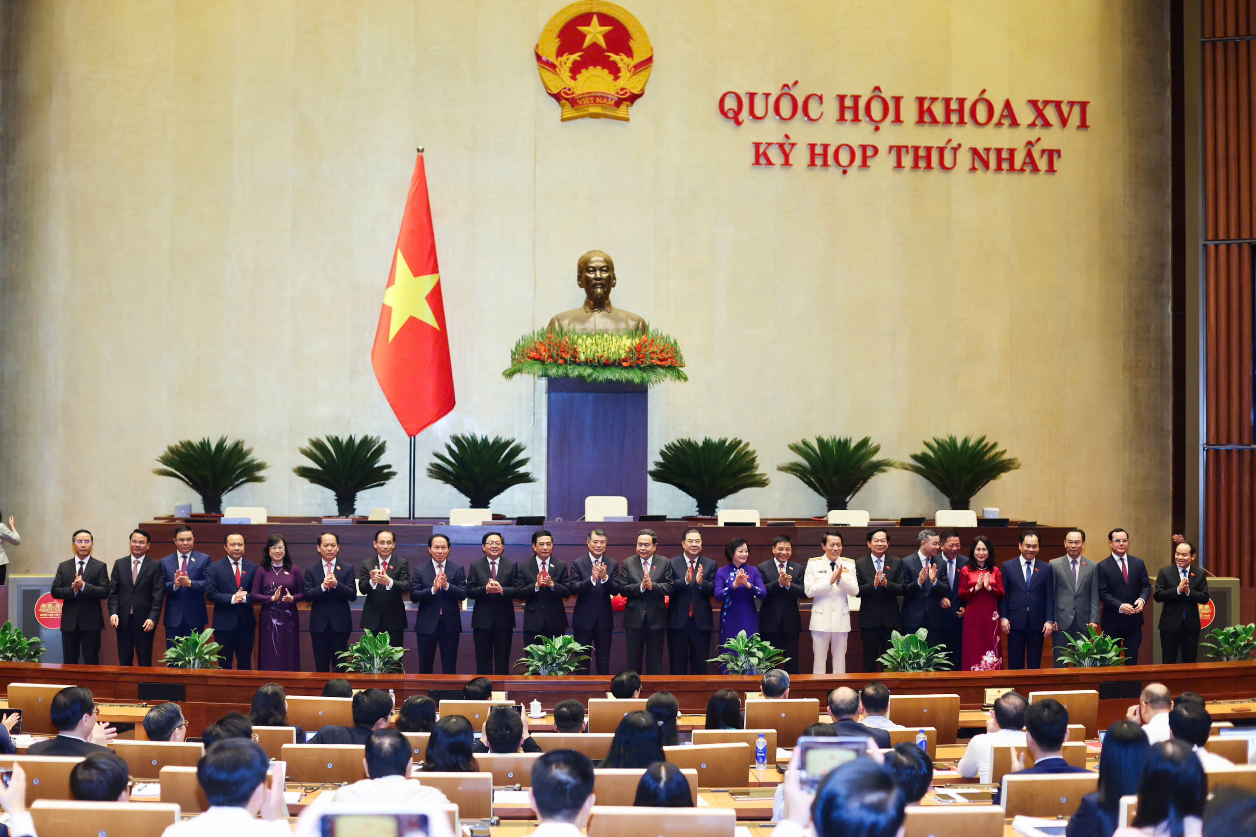 Chính phủ sẽ đồng hành, hành động cùng người dân, doanh nghiệp 1 chính phủ - Ảnh 1.