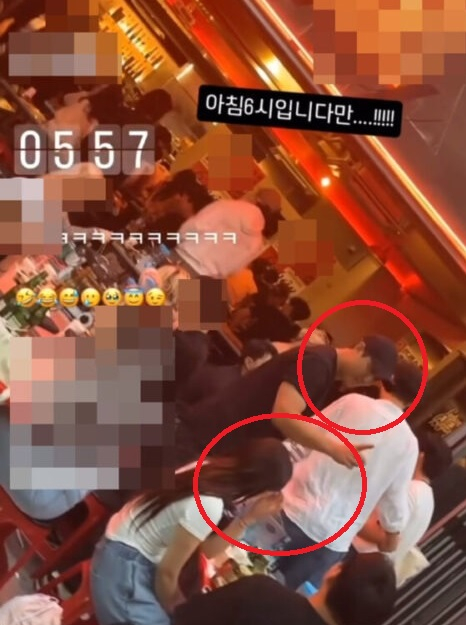 Chong cau thu cua my nhan showbiz lo anh ngoai