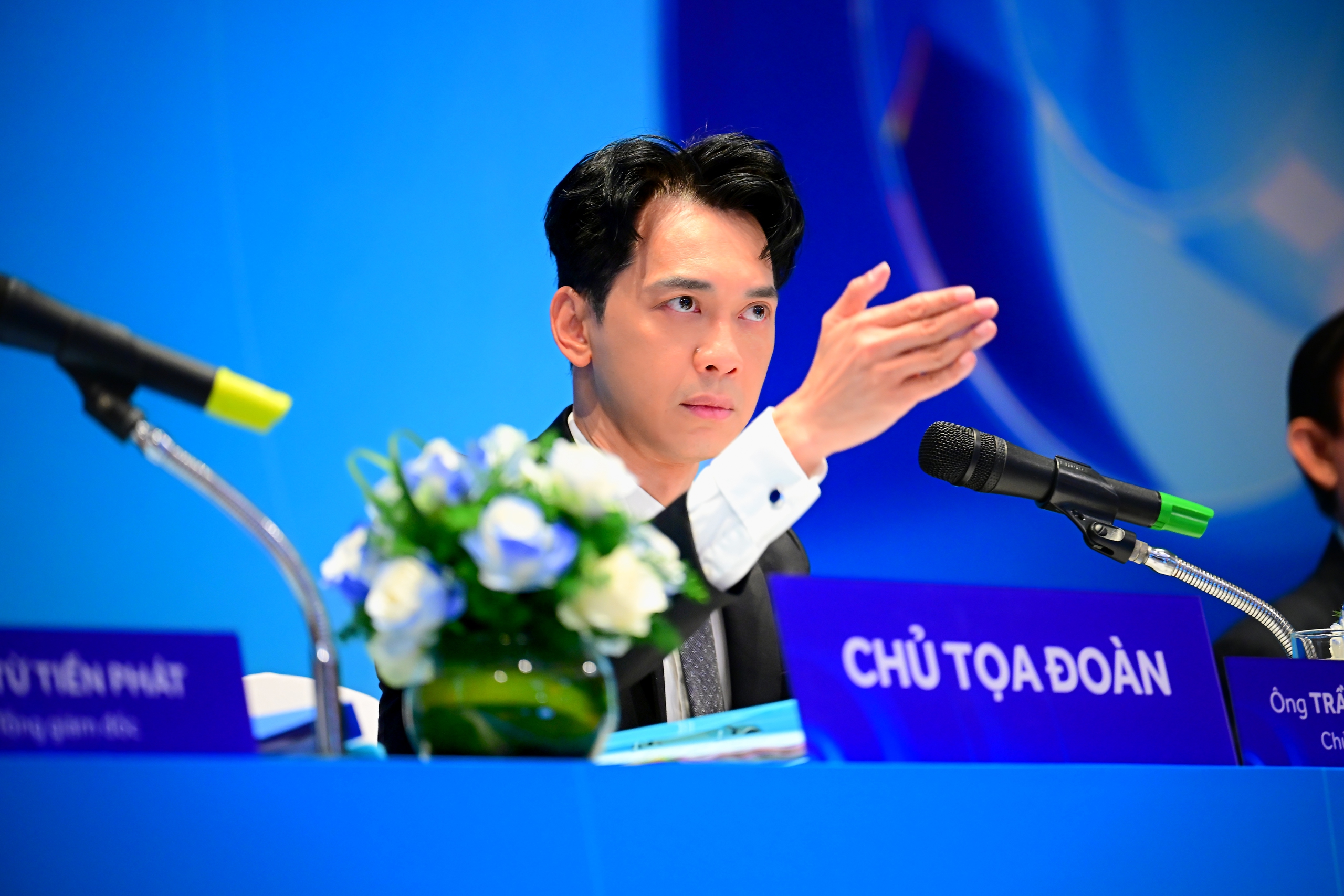 Chủ tịch ACB nói gì khi ngân hàng không đạt kế hoạch lợi nhuận?- Ảnh 1. Chủ tịch ACB nói gì khi ngân hàng không đạt kế hoạch lợi nhuận?- Ảnh 1.