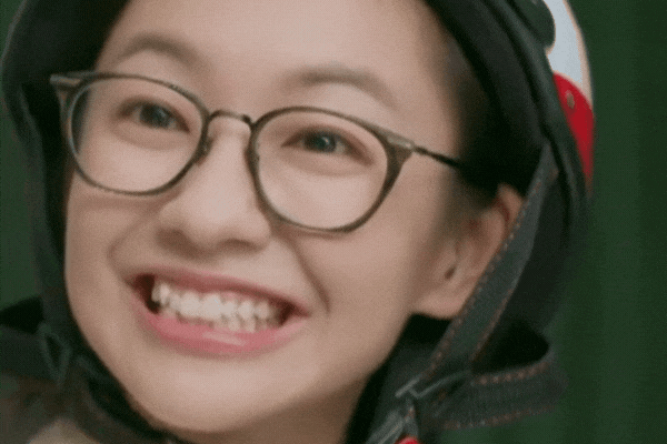 Đã tìm ra cô gái mang cả mặt trời trong nụ cười, đẹp thế này không tươi nhất Việt Nam thì quá phí- Ảnh 2. Đã tìm ra cô gái mang cả mặt trời trong nụ cười, đẹp thế này không tươi nhất Việt Nam thì quá phí- Ảnh 2.