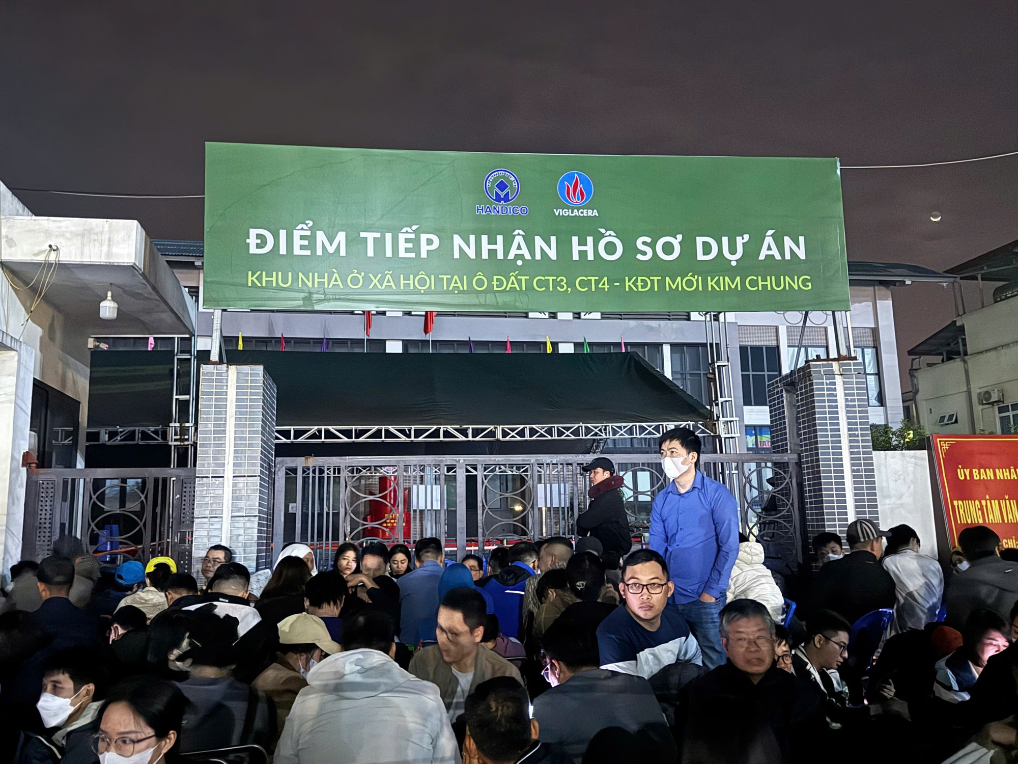 Có nên nới trần thu nhập mua nhà ở xã hội lên 50 triệu đồng tháng?   - Ảnh 1.