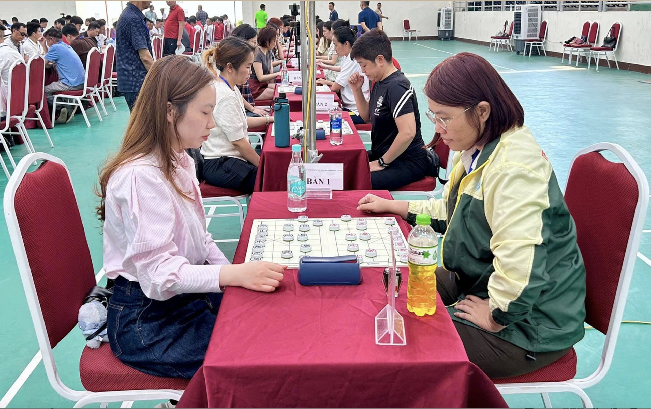 Cờ tướng TP HCM áp đảo đấu trường quốc gia - Ảnh 1. Cờ tướng TP HCM áp đảo đấu trường quốc gia - Ảnh 1.