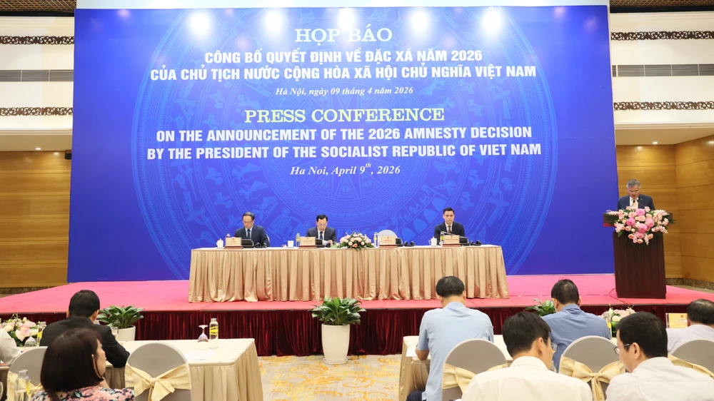 Quang cảnh buổi Họp báo. hop-bap-dac-xa.jpg