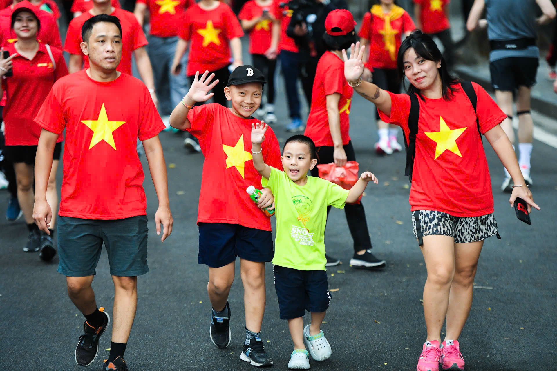 Công đoàn lấy ý kiến hoán đổi ngày nghỉ Giỗ Tổ và 30 . 4 Năm 2026 - Ảnh 1.