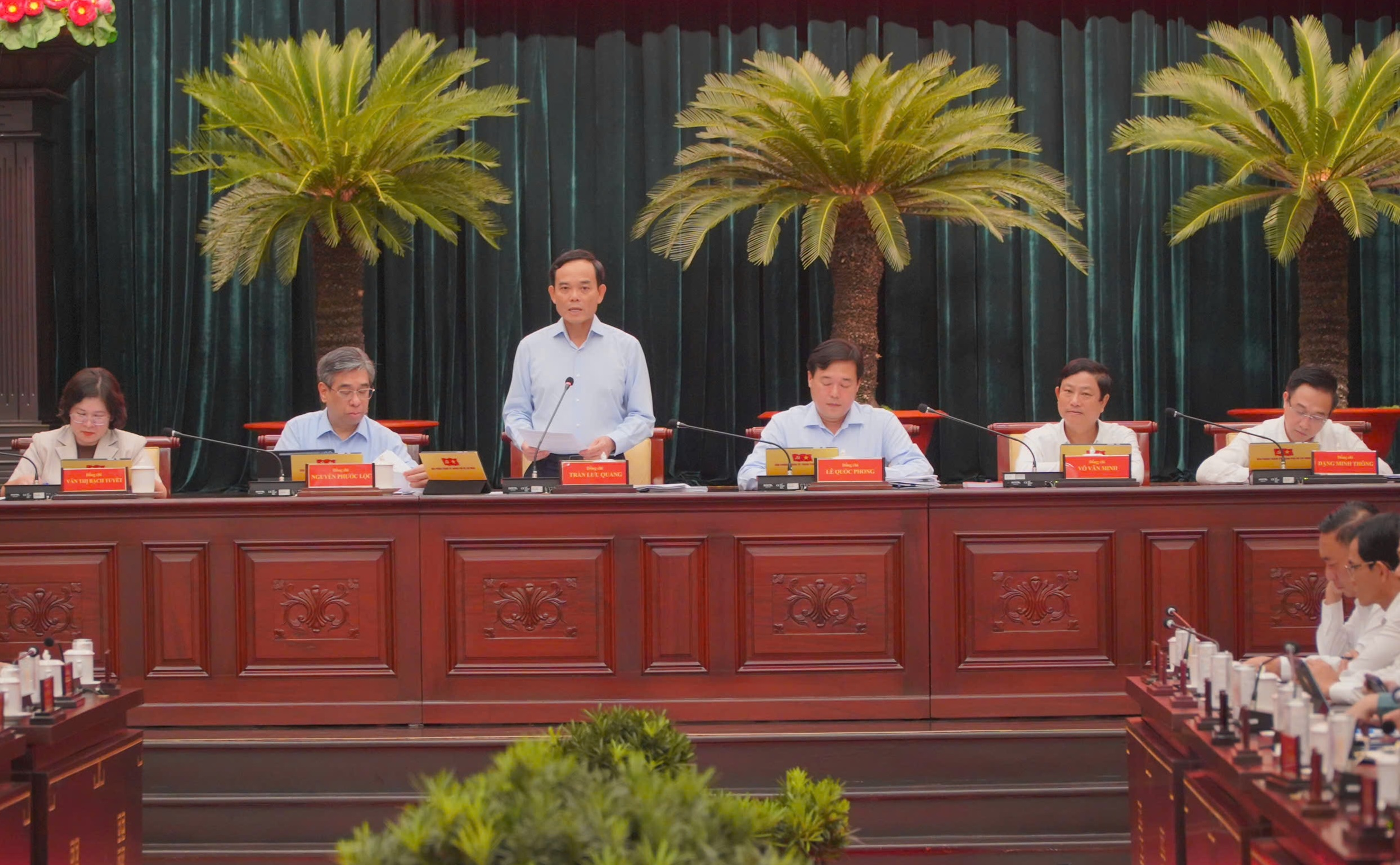 Luật Đô thị đặc biệt: 