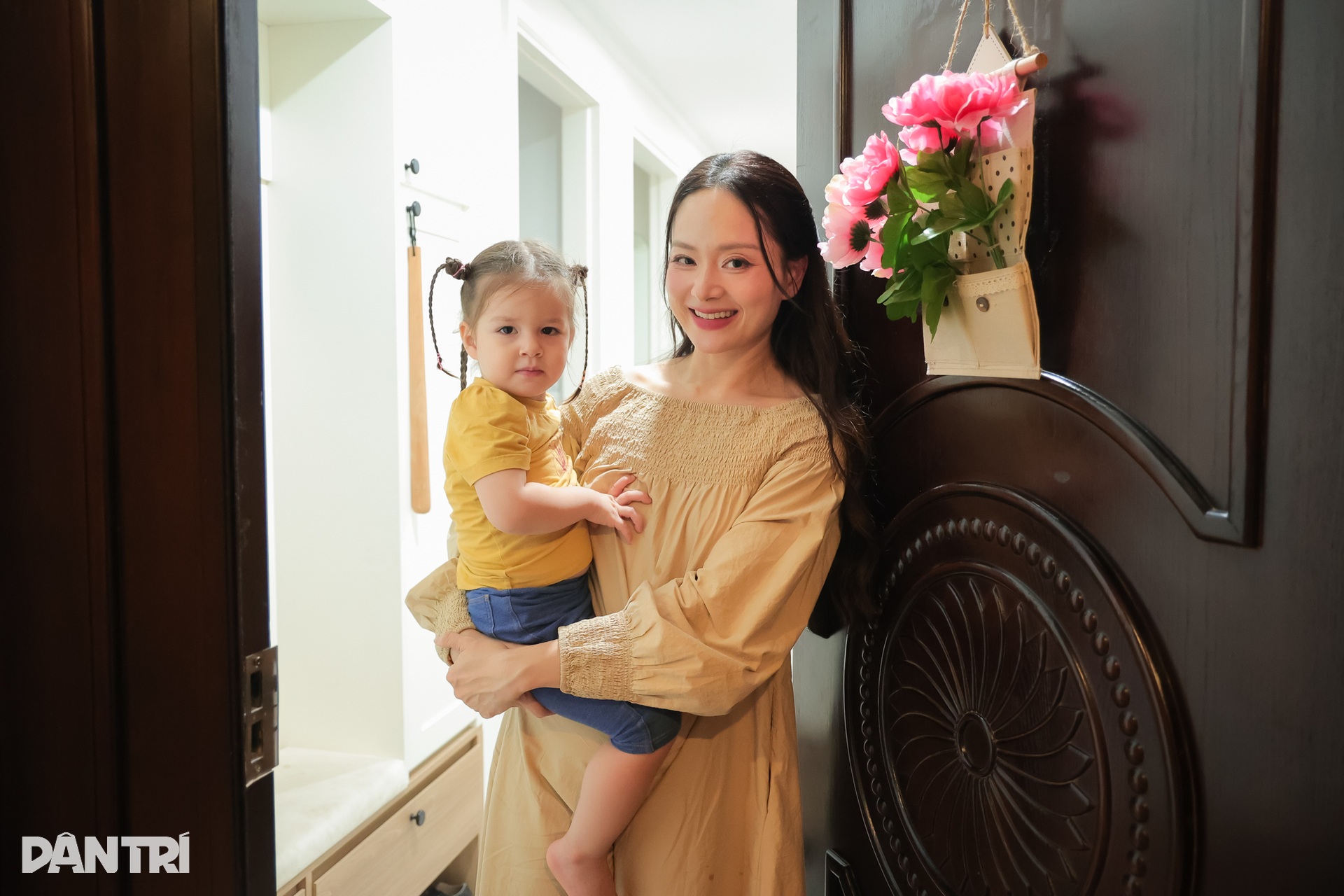 Cuộc sống bình yên của Lan Phương và 2 con trong căn hộ cao cấp ở Hà Nội - 1