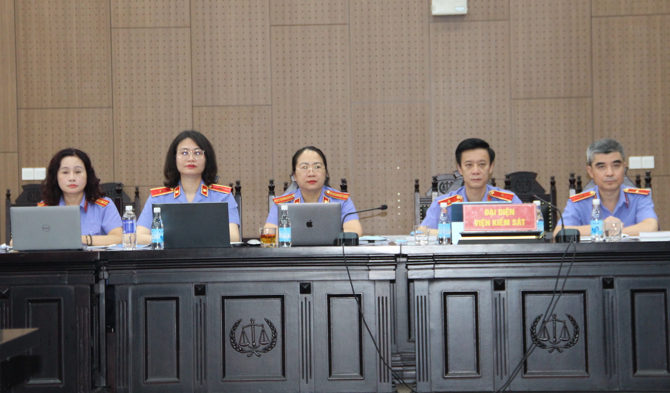 Cựu Thứ trưởng Bộ NN-PTNT bị đề nghị đến 5 năm tù trong vụ hối lộ 40 tỉ- Ảnh 1.