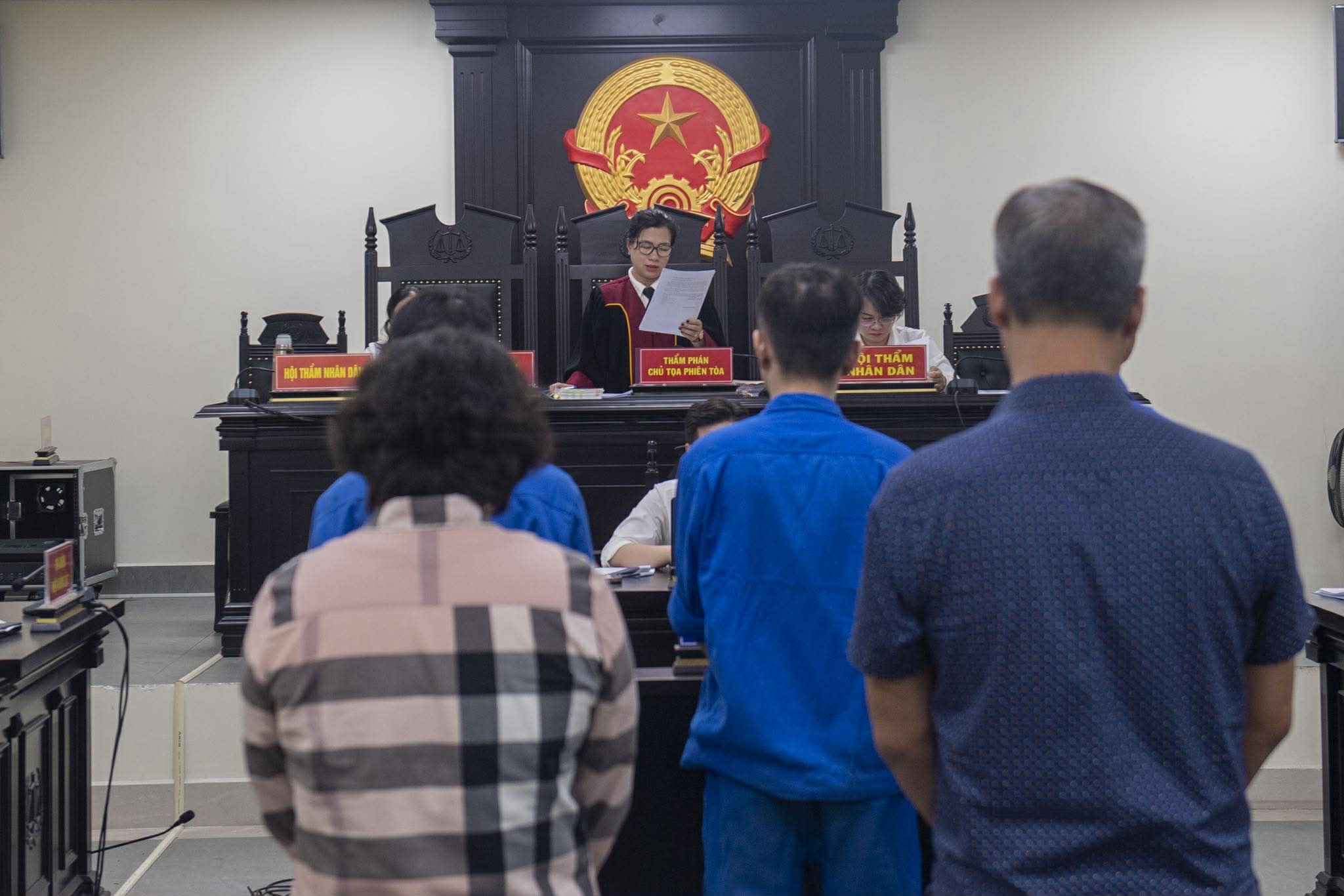 Cựu chủ tịch phường nhận hối lộ 'làm ngơ' cho sân pickleball xây trái phép 2 Nhận hối lộ - Ảnh 2.