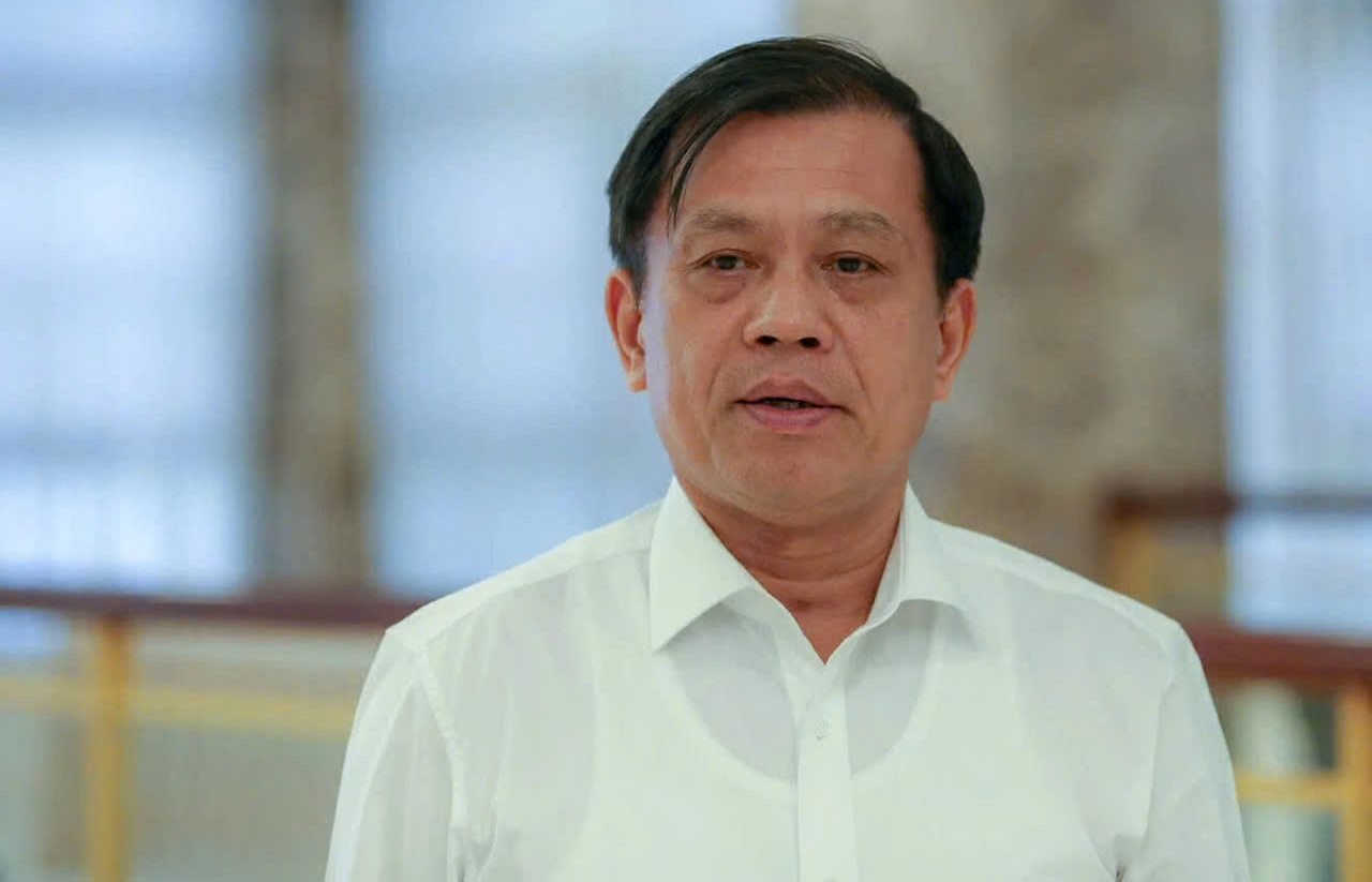 Nguyễn Bá Hoan - Ảnh 1.