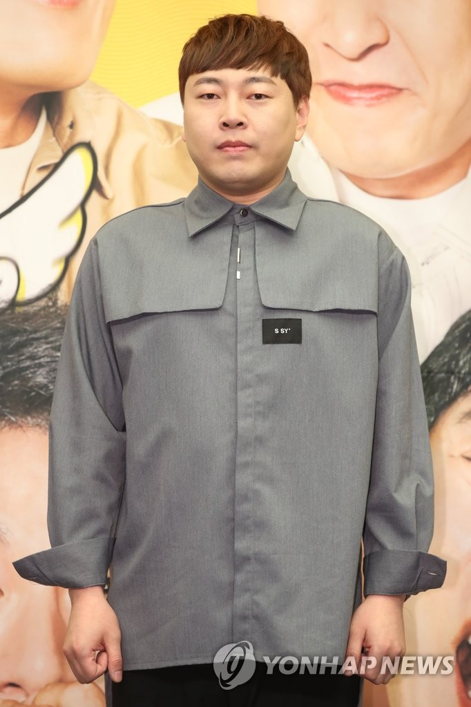 Danh hài tai tiếng bị đột quỵ do xuất huyết não, đang điều trị tại phòng chăm sóc đặc biệt (ICU)- Ảnh 2.