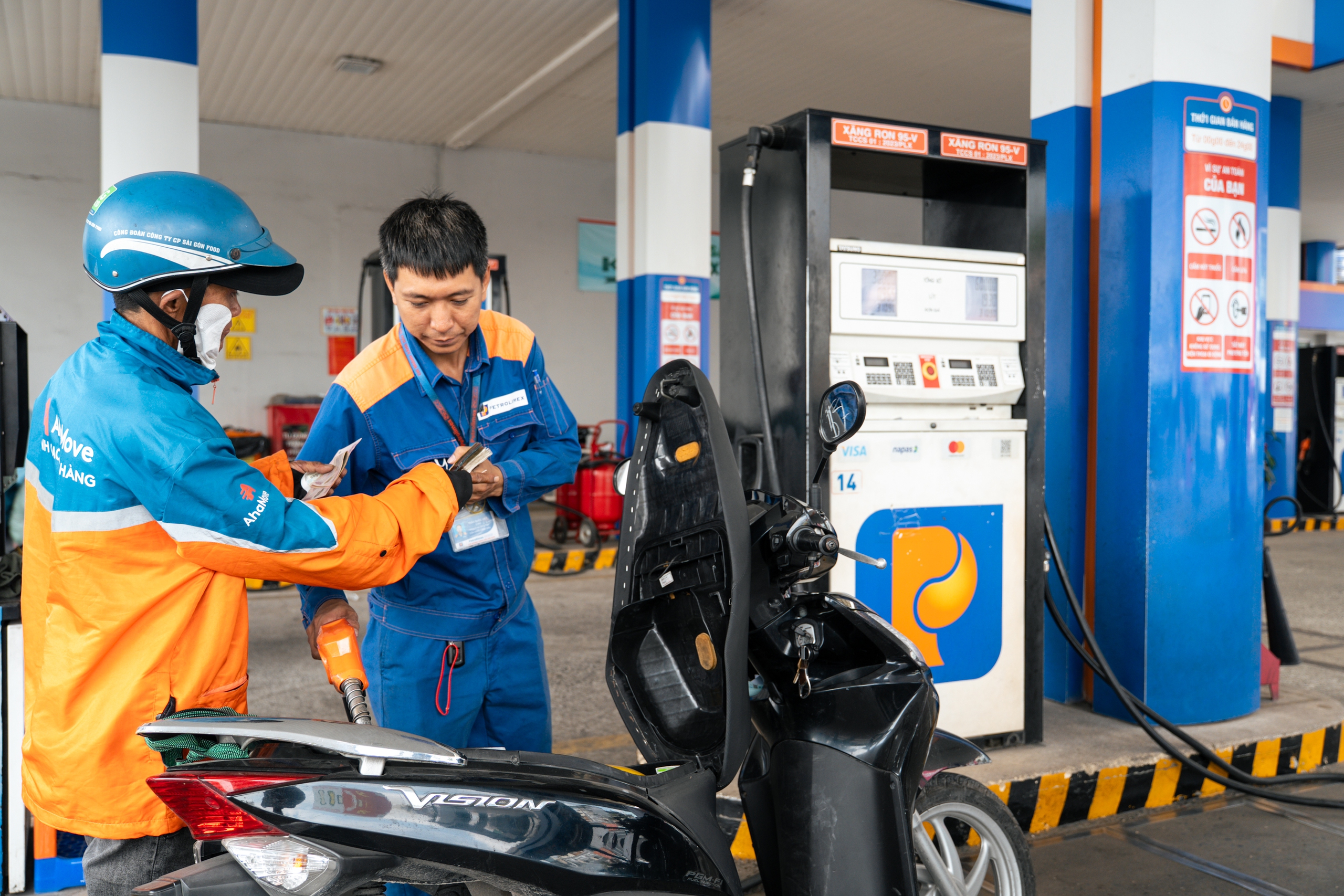 xăng dầu - Ảnh 1.