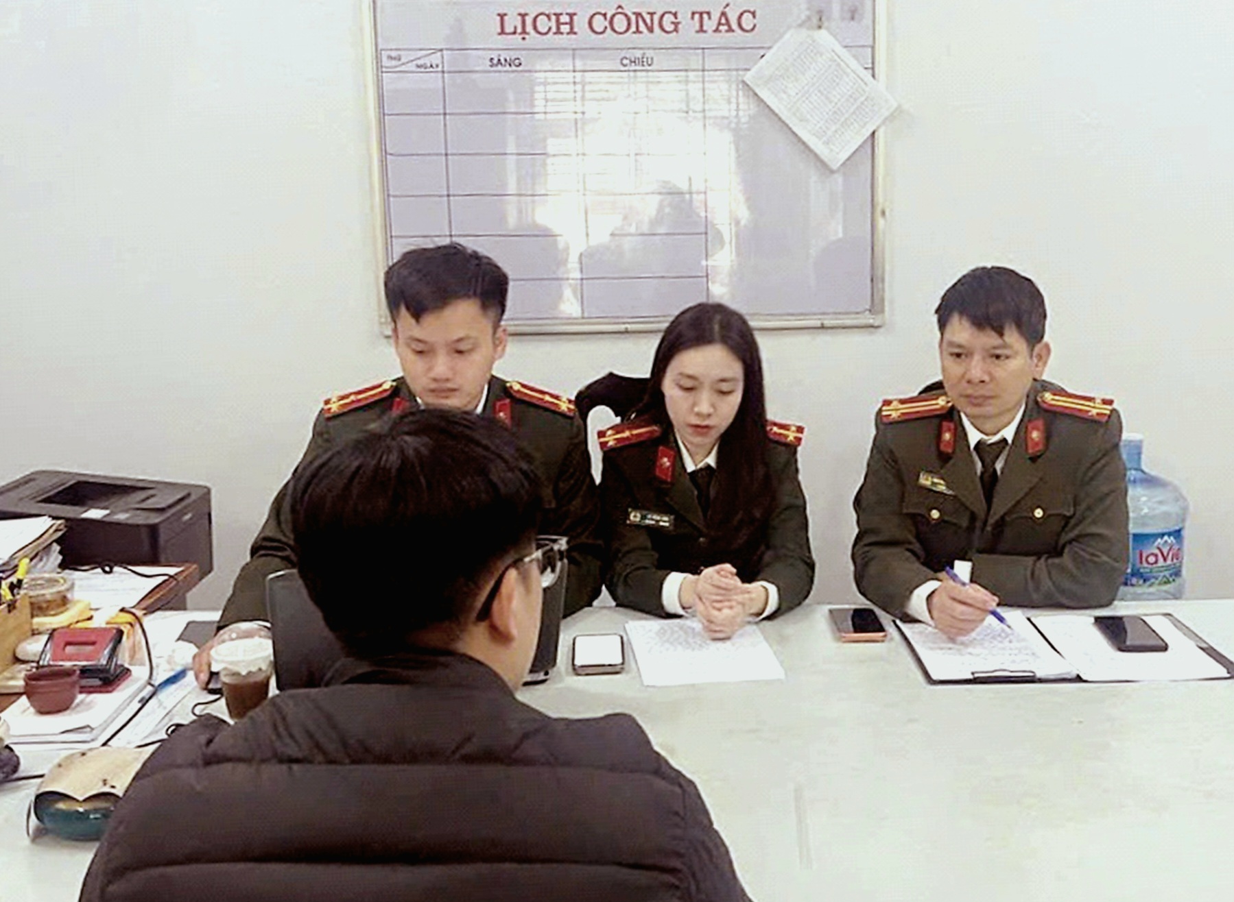 Đề xuất định danh chủ quản hội, nhóm trên mạng: Quy định cần thiết để siết trách nhiệm - Ảnh 1.