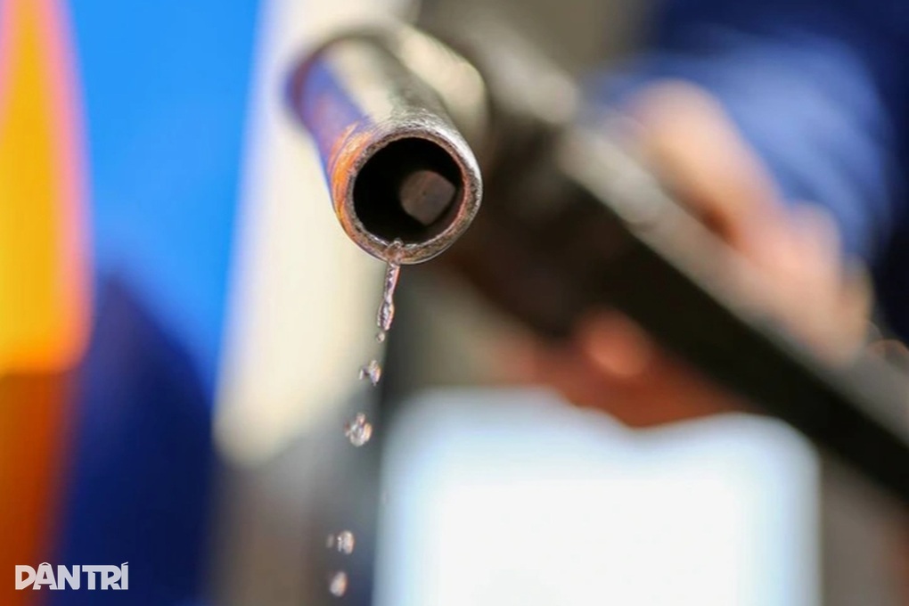 Đề xuất miễn thuế VAT và bảo vệ môi trường với dầu hỏa, dầu mazut - 1