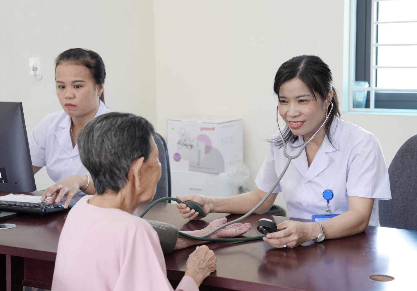 Đề xuất tăng 20% trợ cấp xã hội, mở rộng diện hỗ trợ - Ảnh 2.