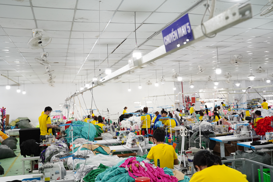 Dệt may, da giày kiến nghị nhập phế liệu tái chế - Ảnh 1.