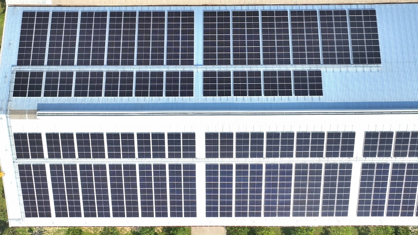 Điện mặt trời tại Cảng quốc tế Chu Lai: Giảm chi phí, tăng lợi ích 1 Dien mat troi tai Cang quoc te Chu Lai Giam