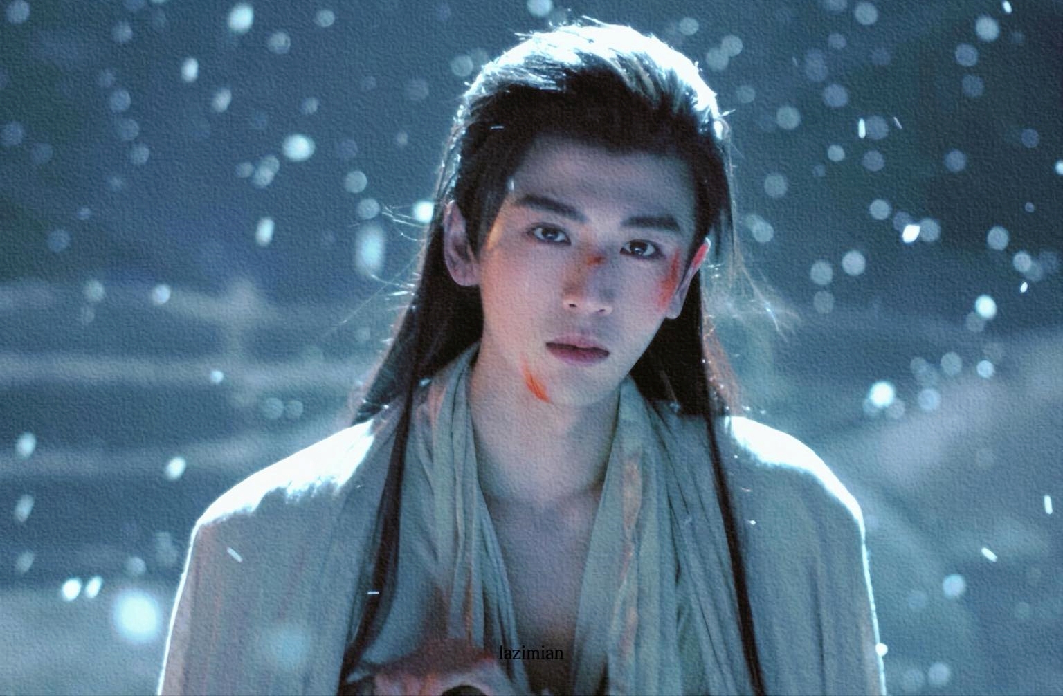 Đến lượt đôi bàn tay của Trương Lăng Hách trở thành trò cười khắp MXH- Ảnh 1.