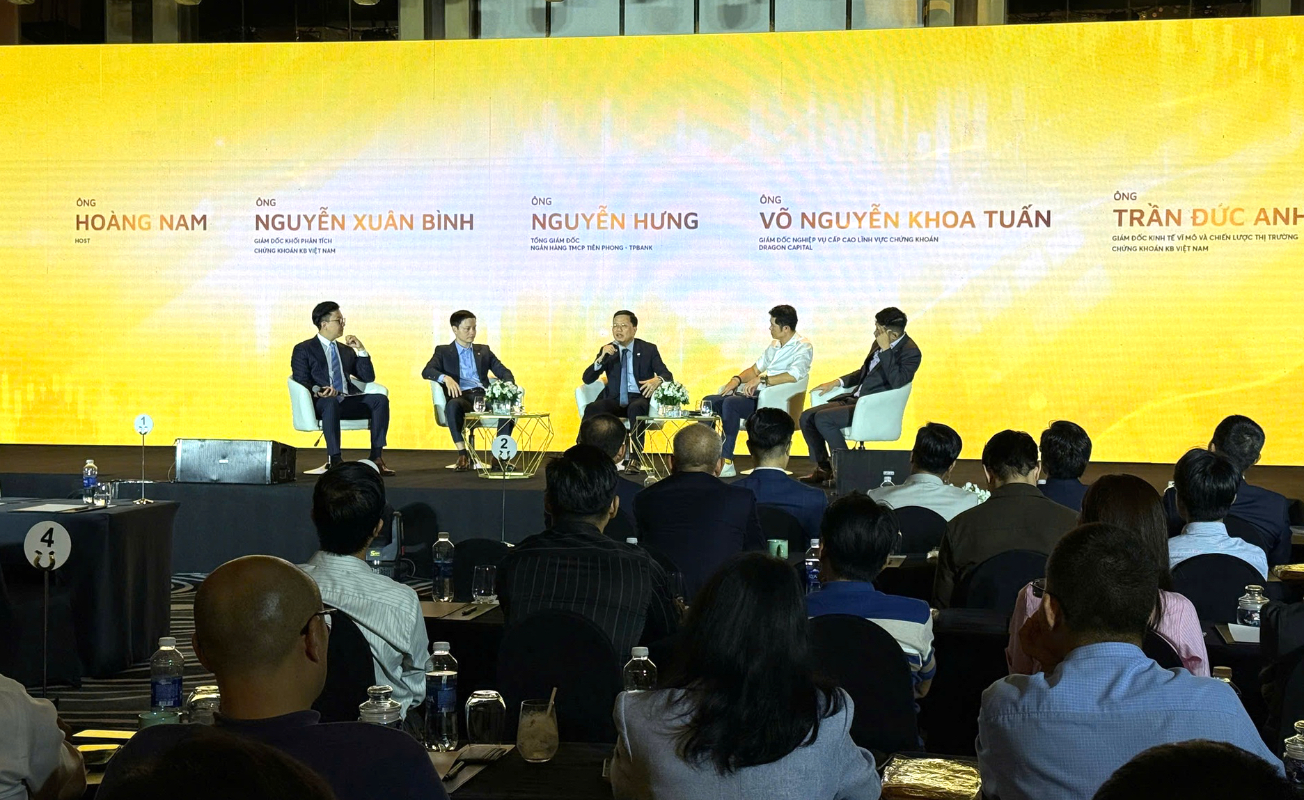 nâng hạng - Ảnh 1.