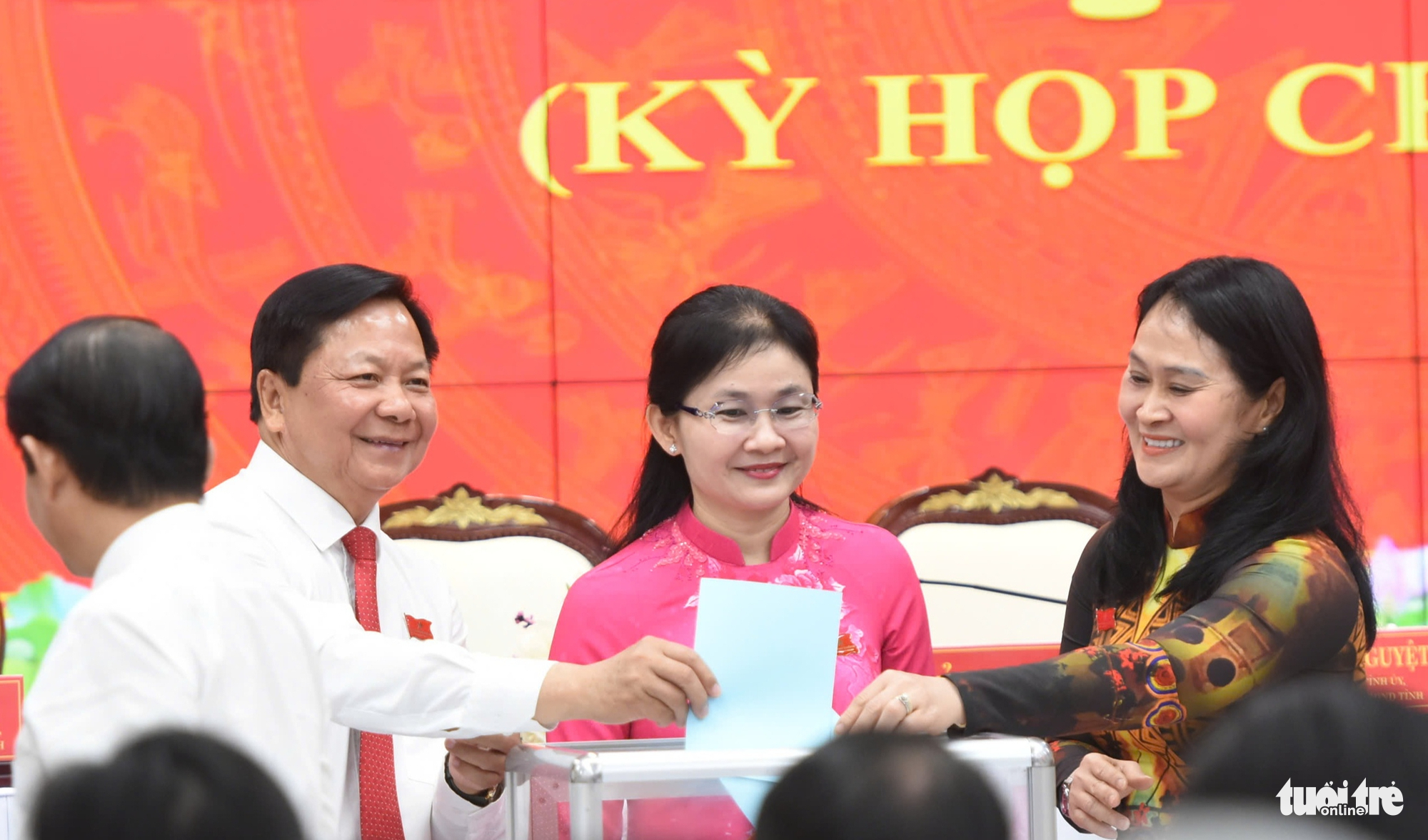 Đồng Nai thông qua chính sách thu hút giáo sư, tiến sĩ về giảng dạy - Ảnh 1.