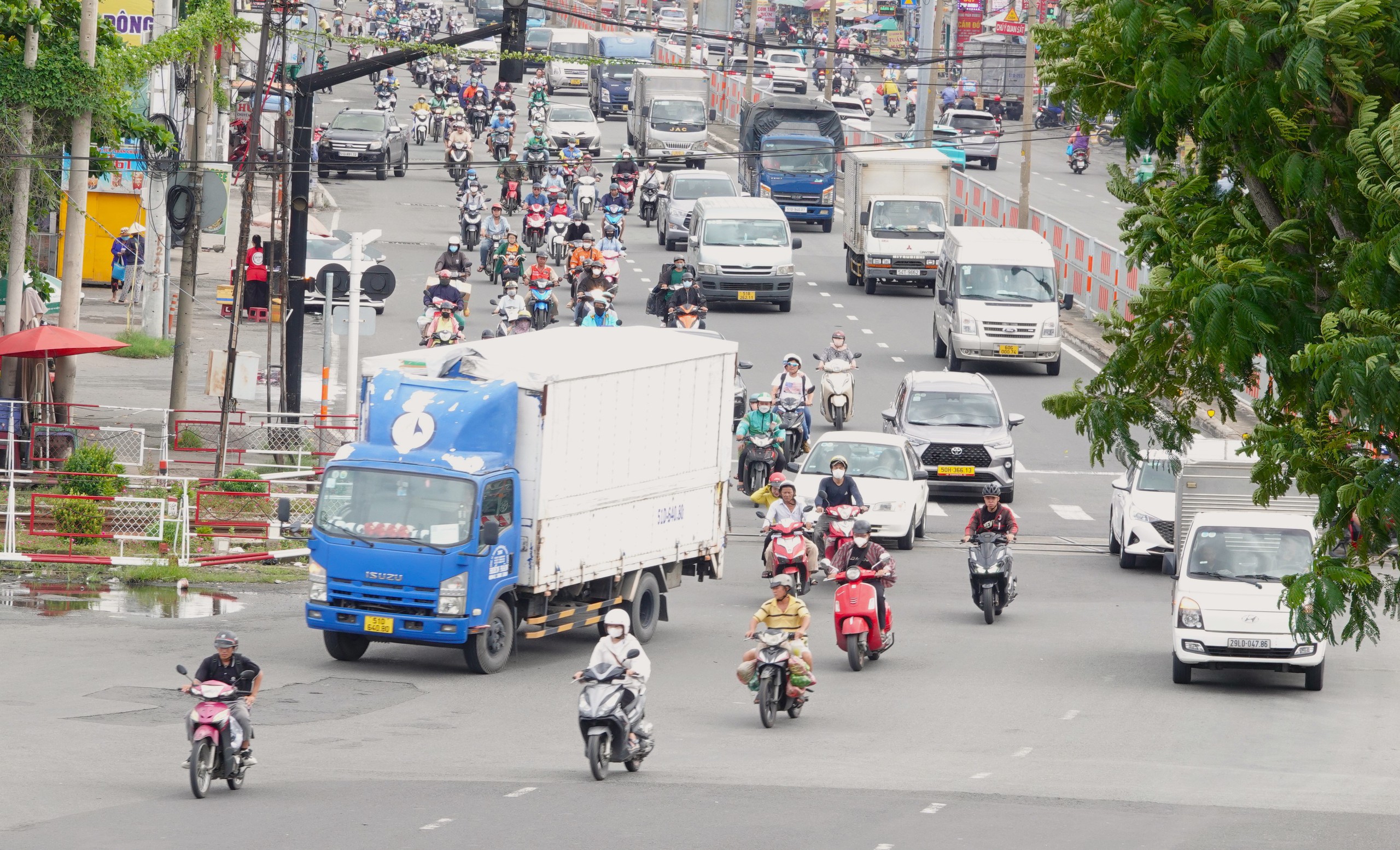 Dự án mở rộng quốc lộ 13 chậm tiến độ, khó khởi công năm 2026- Ảnh 1.