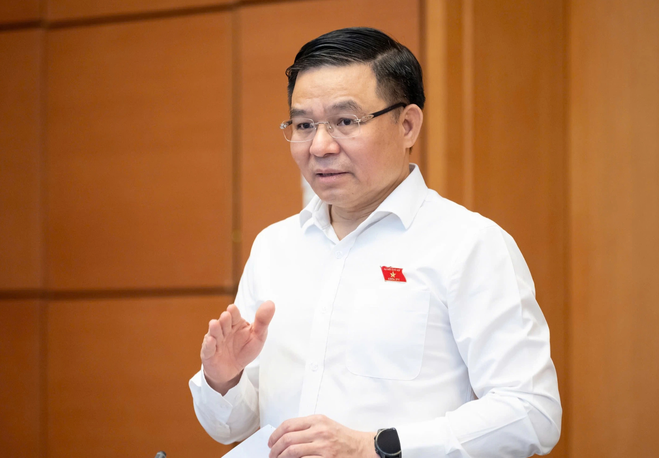 Bộ trưởng Công thương: Giá xăng dầu Việt Nam thấp hơn trung bình thế giới- Ảnh 1.