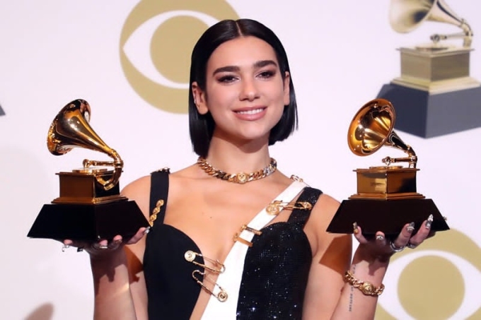 Dua Lipa tại Lễ trao giải Grammy lần thứ 61. Ảnh: REX