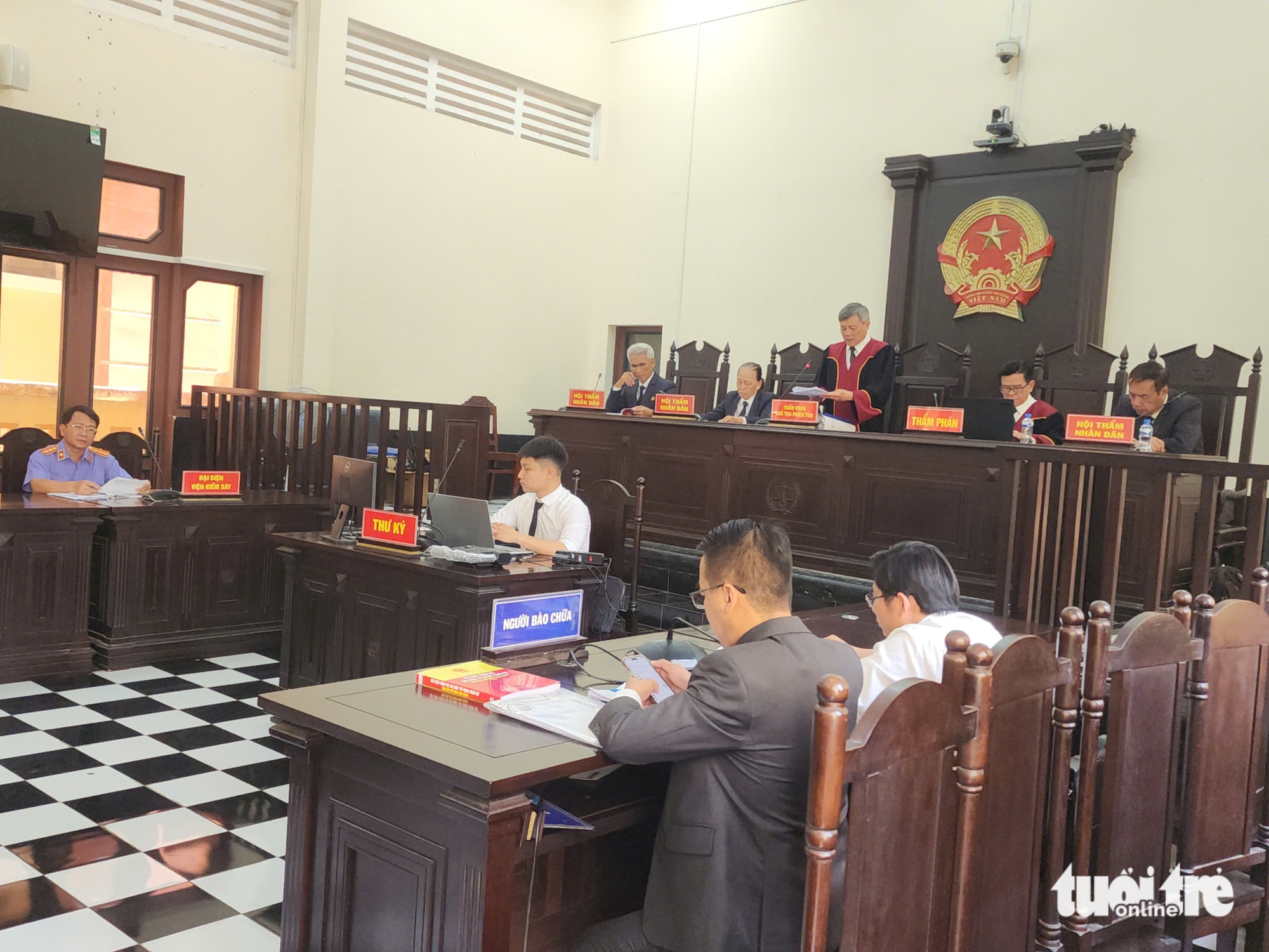 Dùng xyanua sát hại người tình rồi lao xe xuống đèo Bảo Lộc, lãnh 30 năm tù 2 người tình - Ảnh 3.