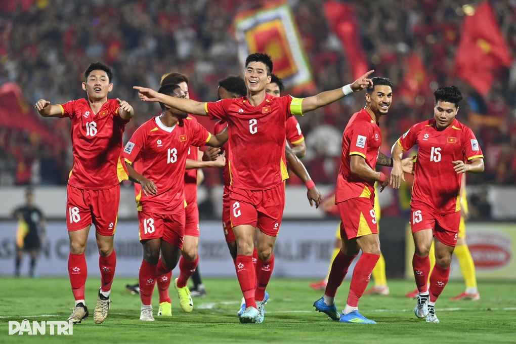 Phản ứng của CĐV châu Á khi đội tuyển Việt Nam đánh bại Malaysia - 1