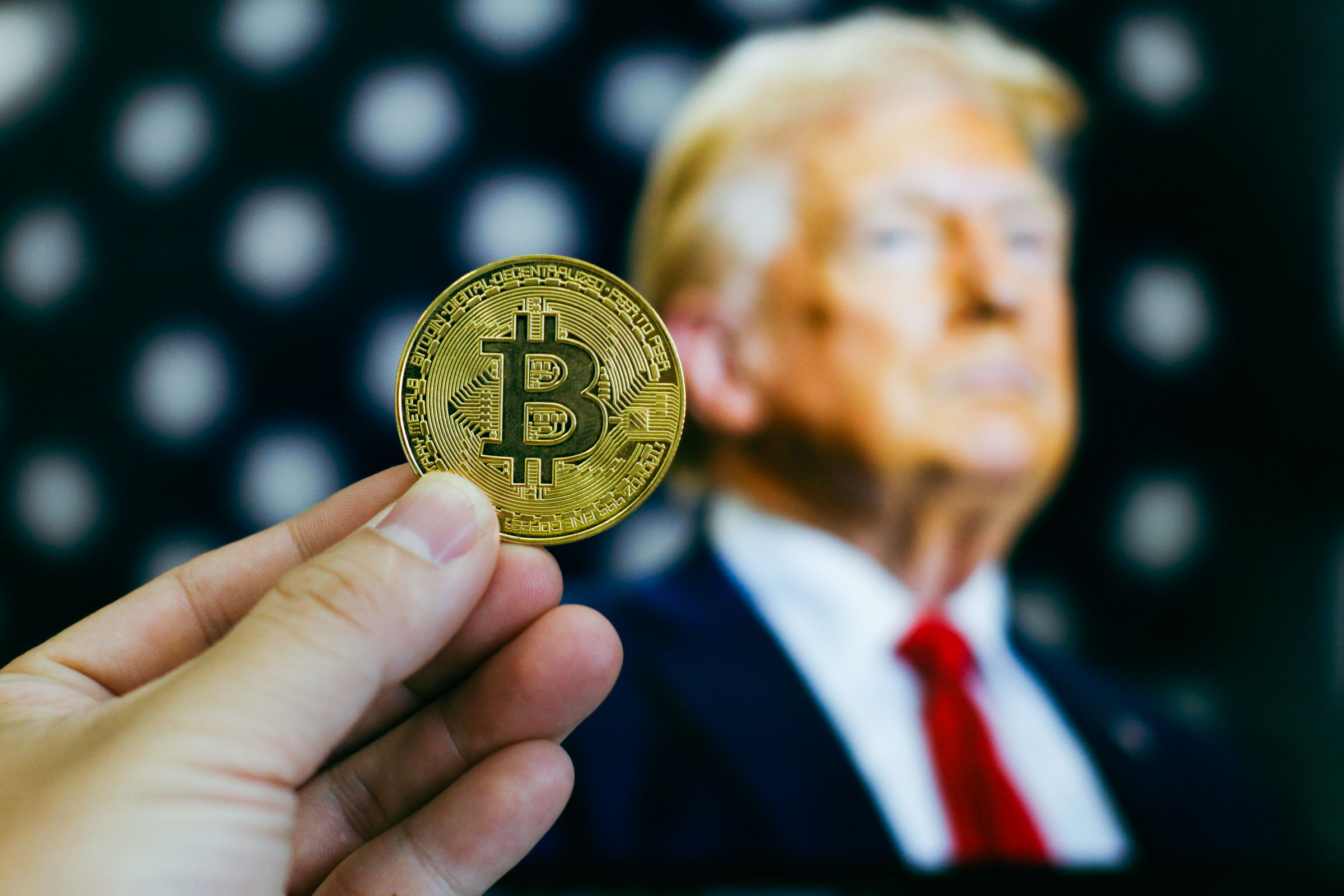 Giá Bitcoin hôm nay 1.4.2026: BTC liên tục rung lắc  - Ảnh 1.